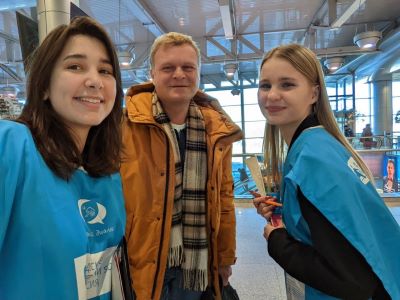 Встречаем новых друзей в аэропорту Казани 