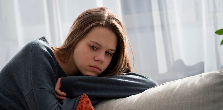 «Была в отчаянии, не хотела жить»: как распознать депрессию у ребёнка и помочь ему вновь обрести себя?