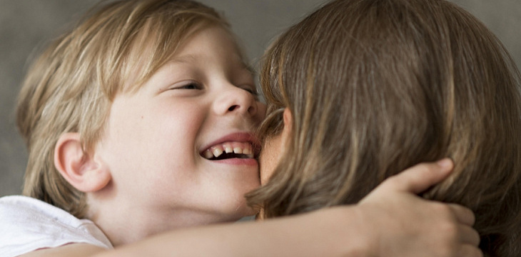 «Это лучший новогодний подарок»: как Миша вернулся к маме после двух лет разлуки «Это лучший новогодний подарок»: как Миша вернулся к маме после двух лет разлуки